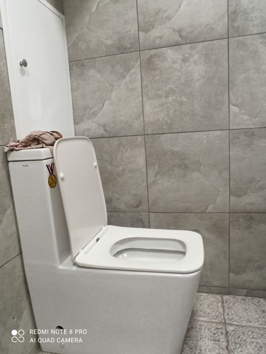 ( Массив ) Ялангач ( На Против ) Эко Базара 1*2*4 срочноо