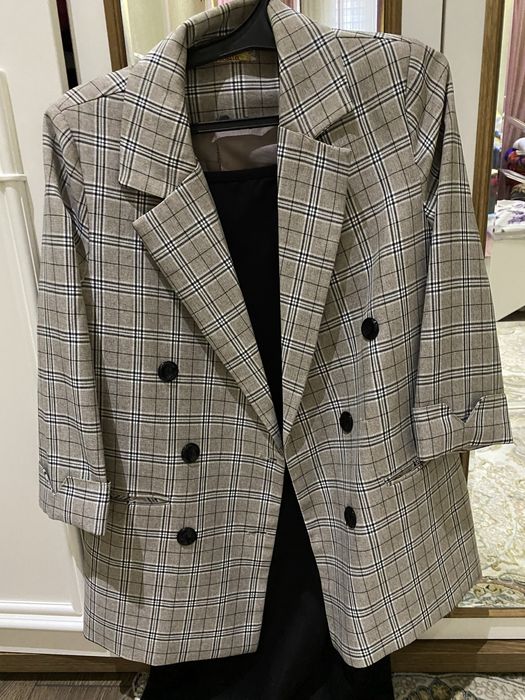 Кастюм продам