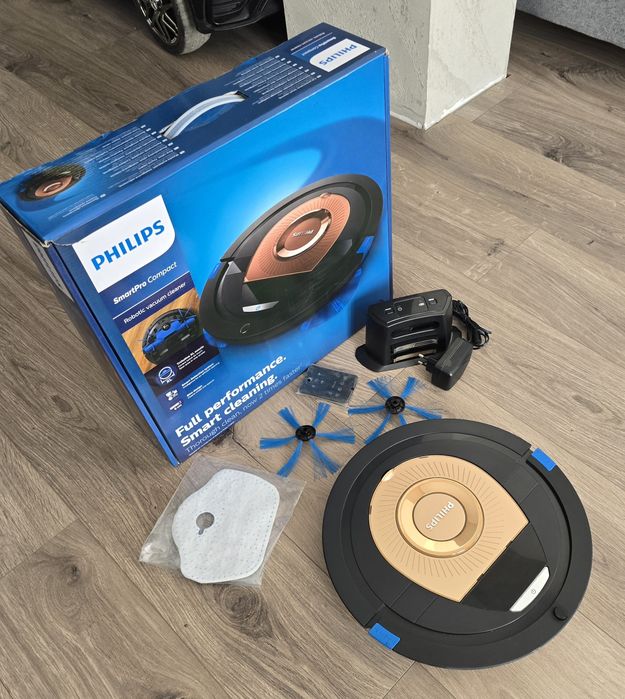 Прахосмукачка робот Philips SmartPro Compact FC8776