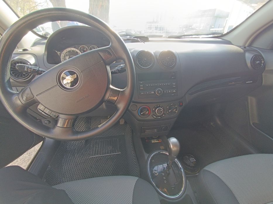 Аренда 1 йилгача Nexia 3 Ltz Avtomat