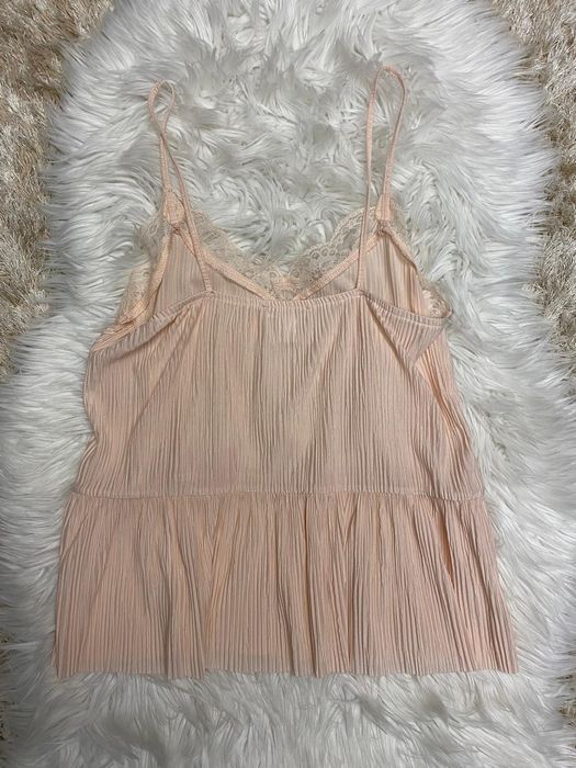 Top dama Amisu, măsura S