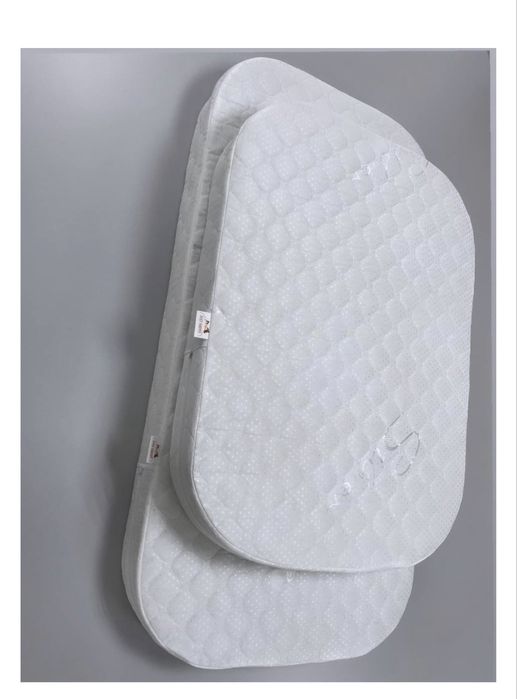 Продам кроватку и комод