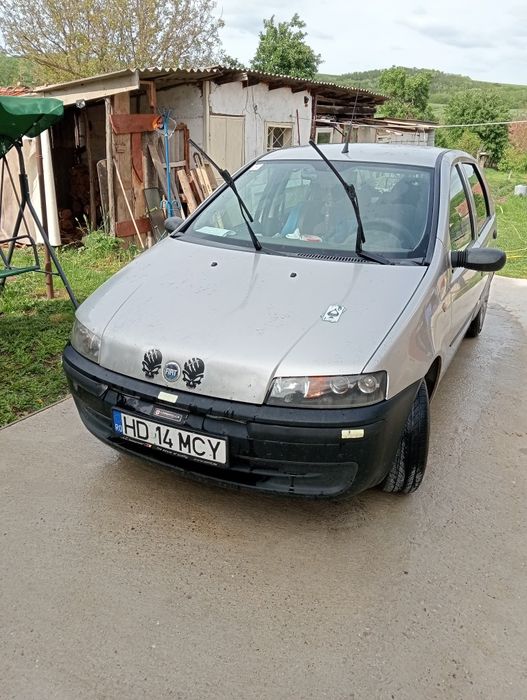 Fiat Punto 2002.