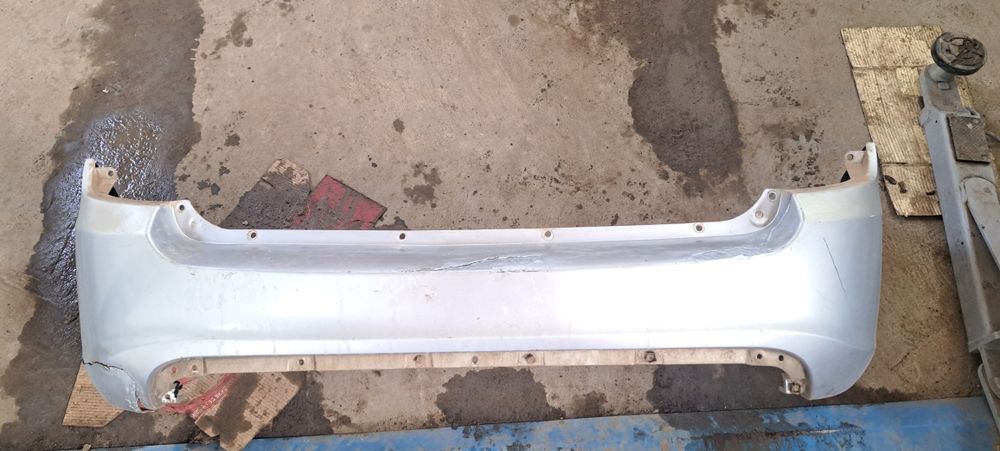 Бампер приора фара