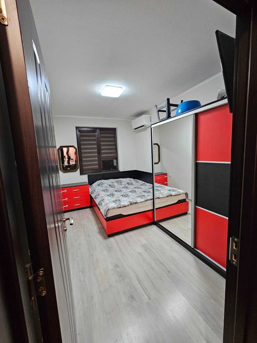 Продава се Тристаен апартамент в Пловдив, Въстанически - 76 кв.м за 1678 €/кв.м - Снимка #2