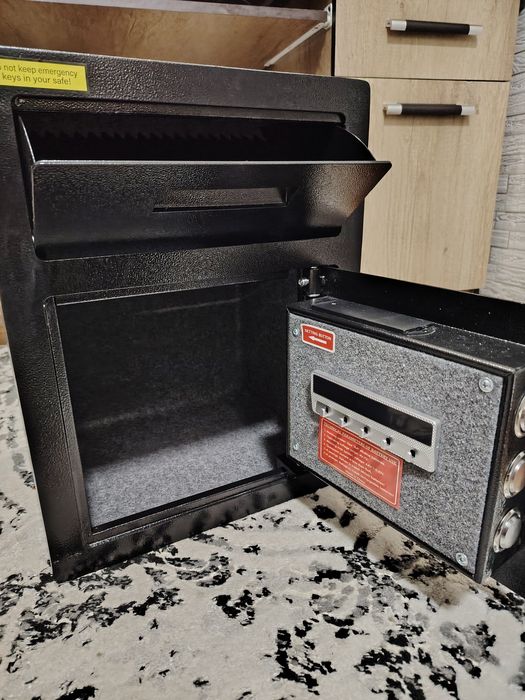 Сейф для дома и офиса