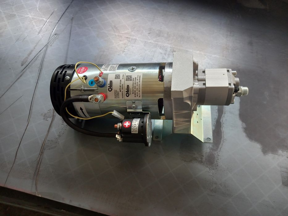 Pompa macara  ,platforma auto,12 v 24 v