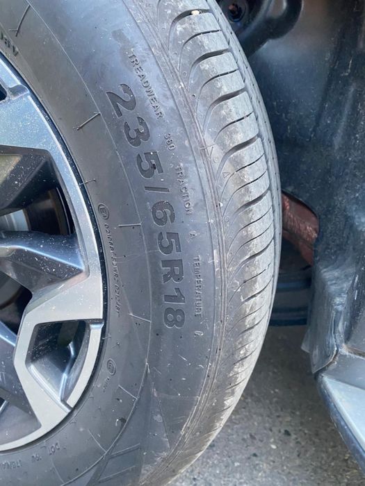 Шины летние 235/65/18