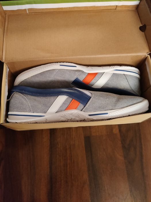 Espadrile noi Nr 45