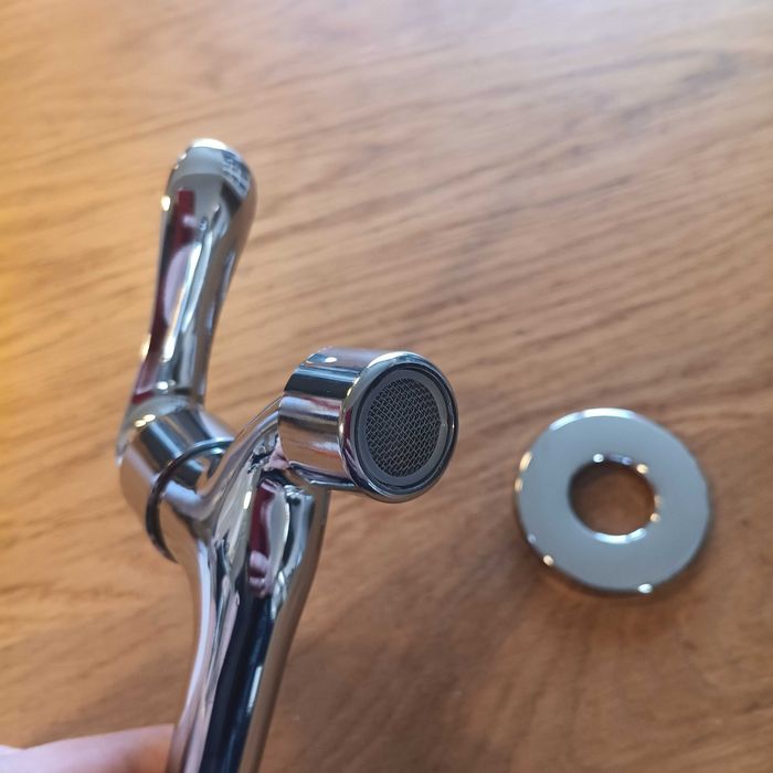 НОВ! Стенен спирателен кран за градина и балкон G1/2 – хромиран