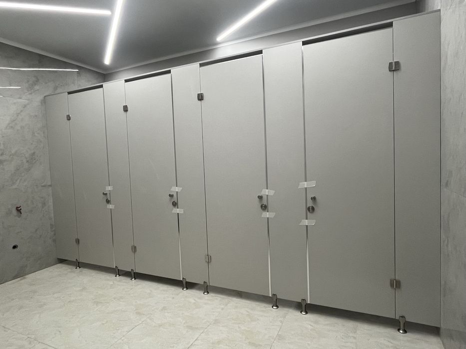 Туалетные кабинки из лдсп