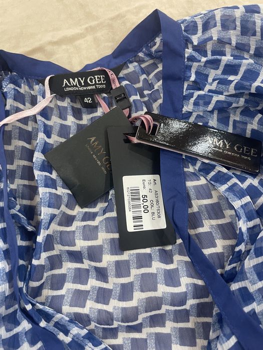 Дамска риза