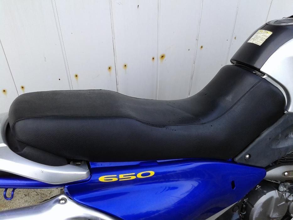 СУЗУКИ ХФ 650 ФРИЙУИНД само на части suzuki xf 650 freewind