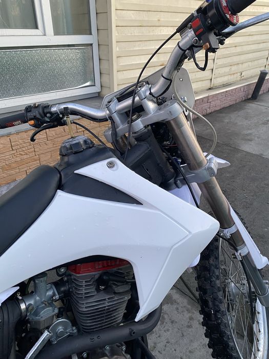 Эндуро 250 кубов