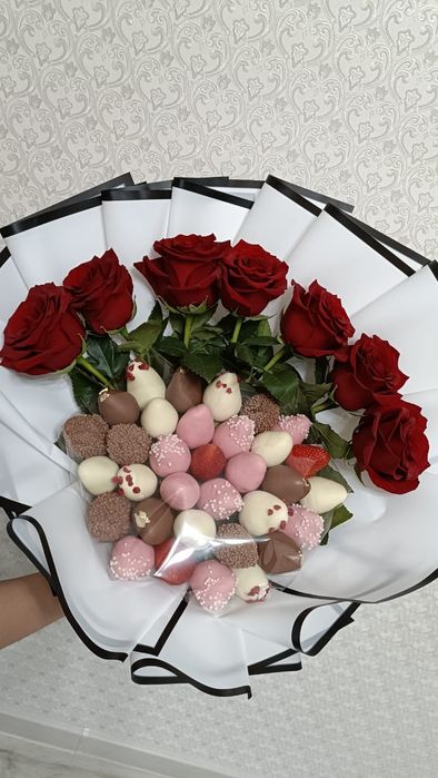 Букет из клубники в шоколаде