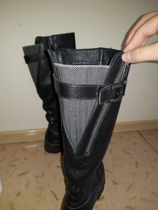 Продам зимние сапоги