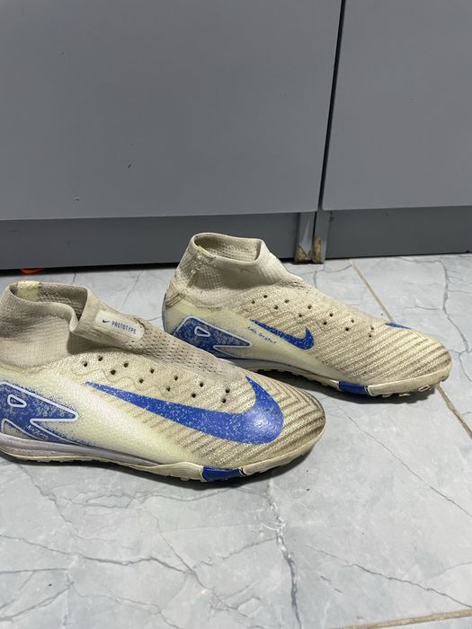 Сороконошки Nike Merurial