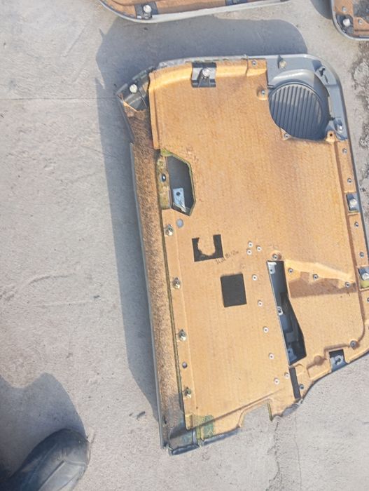 Дверные карты Mercedes w202 дорест