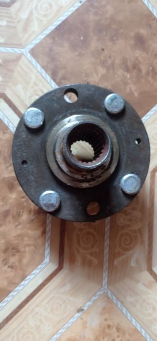 На Спарк от бочка и ходовой ступица