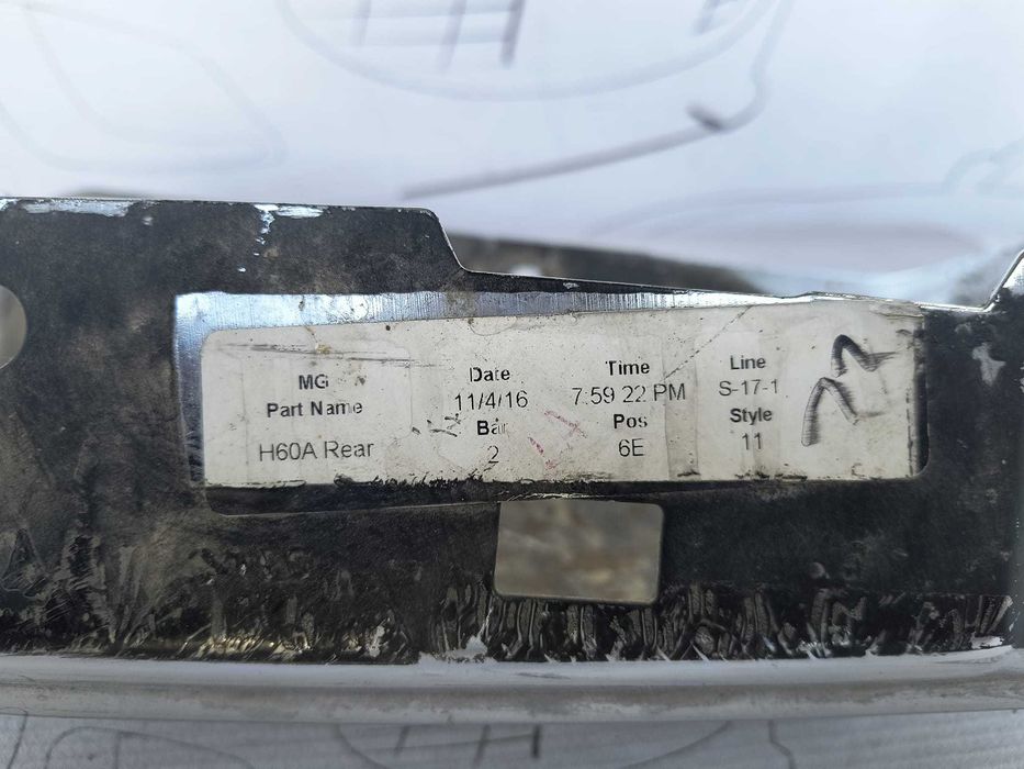 Colțar / Ornamente Bară Spate Stânga Nissan Navara D23 2020 / 2015-2022 Cod OEM 850314KJ0A (5C2)