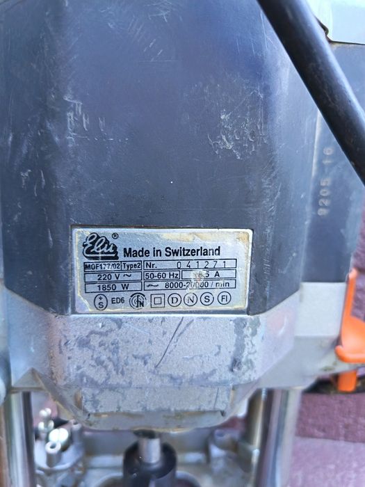 Dewalt ,Elu 1800