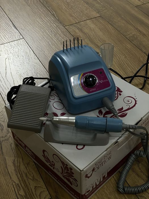 Продам машинку для маникюра и педикюра