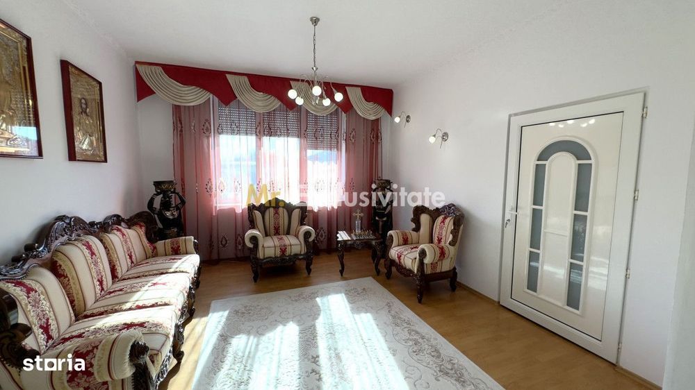 Casă 5 camere P+1 Teren 1010 mp Str. Agoșton - Carei - Comision 0%