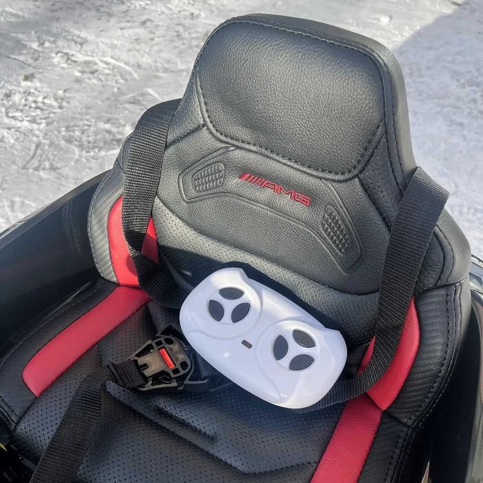 Акумулаторна КОЛА GLE63 4X4 12V,MP3 плейър