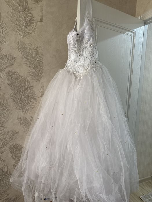 Платье свадебное б/у