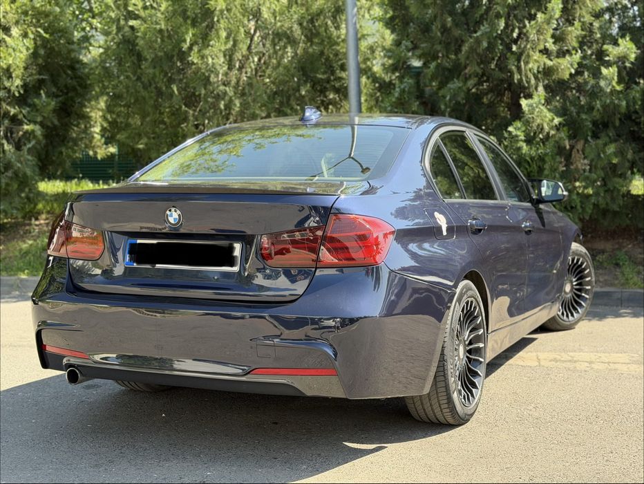 Bmw 320D 184CP M-Pack/Piele/Camera/Keyless/