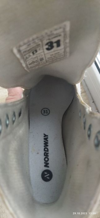 Продам коньки фигурные женские