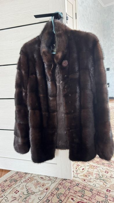 Шуба б/у в идеальном состояний
