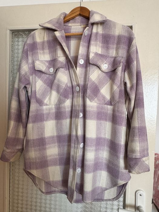 Продавам женски дрехи