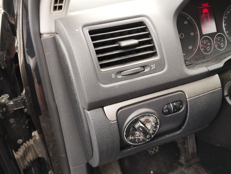 Dezmembrari  VW GOLF 5  2003  > 2009 1.9 TDI Motorina