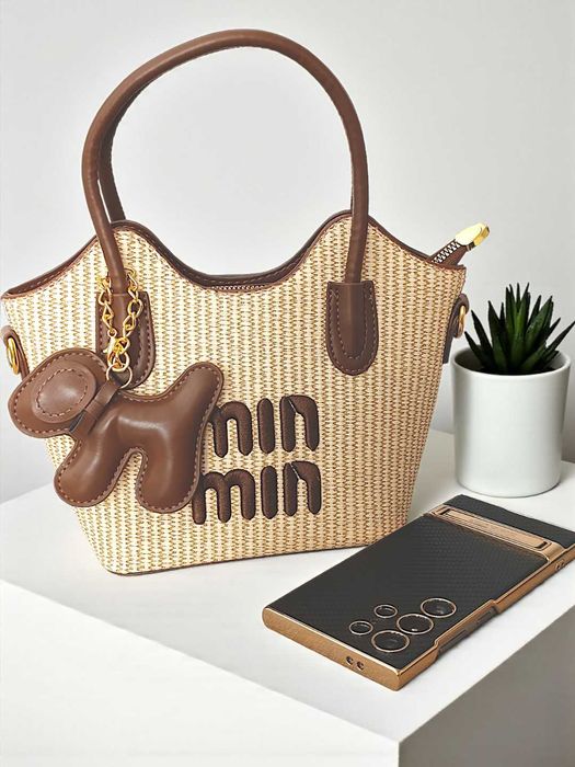 Yangi Min Min qizlar sumkasi – kuchukchali aksessuar bilan