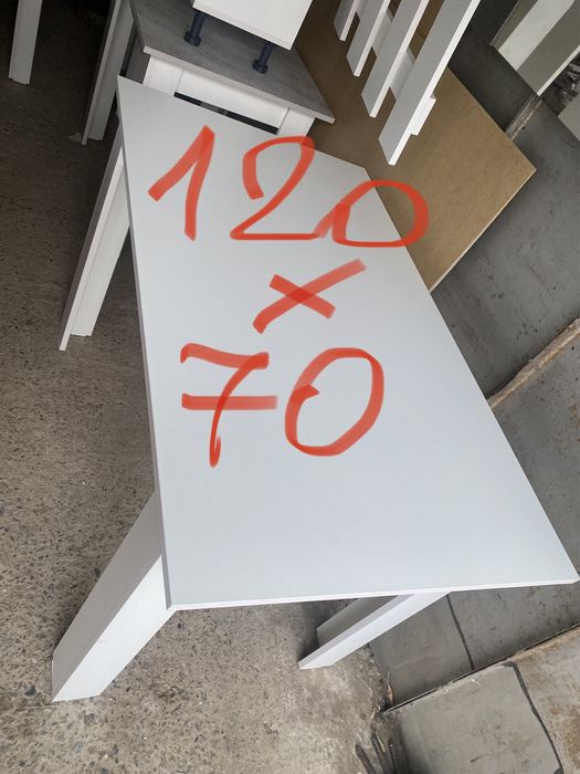 Стол кухонный,, столик детский