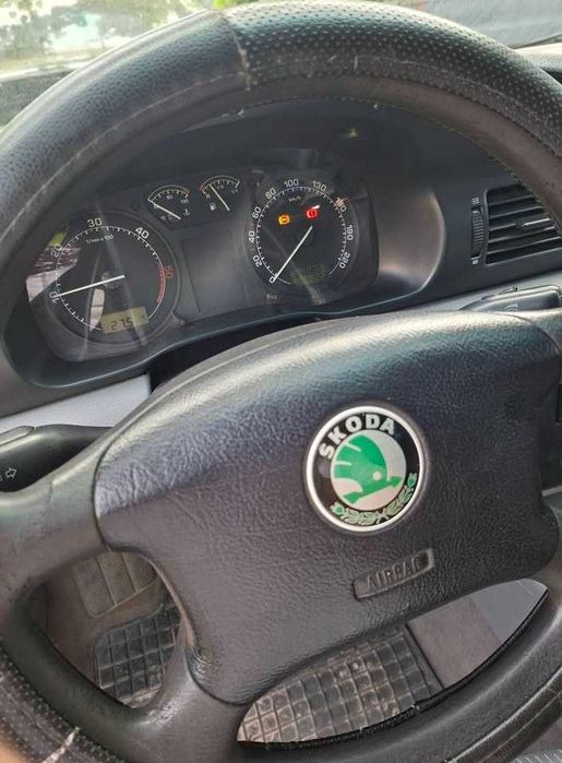 Vand Skoda octavia 1