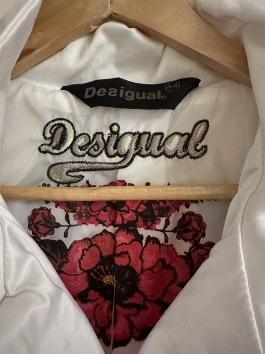 Trenci Desigual marimea 44