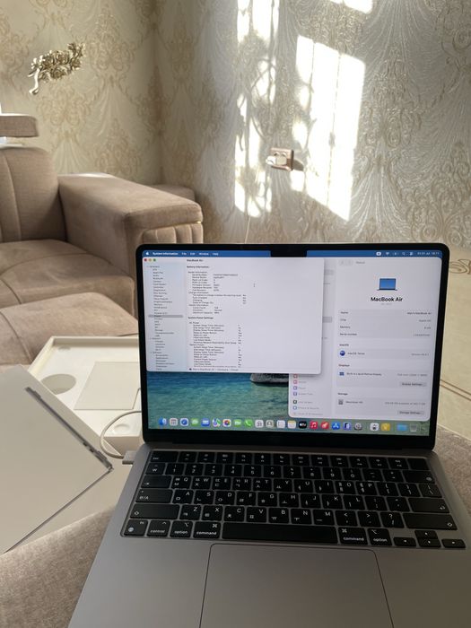 Macbook air m2 2022 ideal 8/256 silver 98%