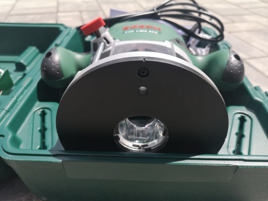 Bosch POF 1400 ACE – 1400 W, ca nou