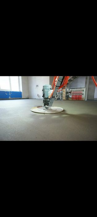 Полусухой стяжка с огрегатом