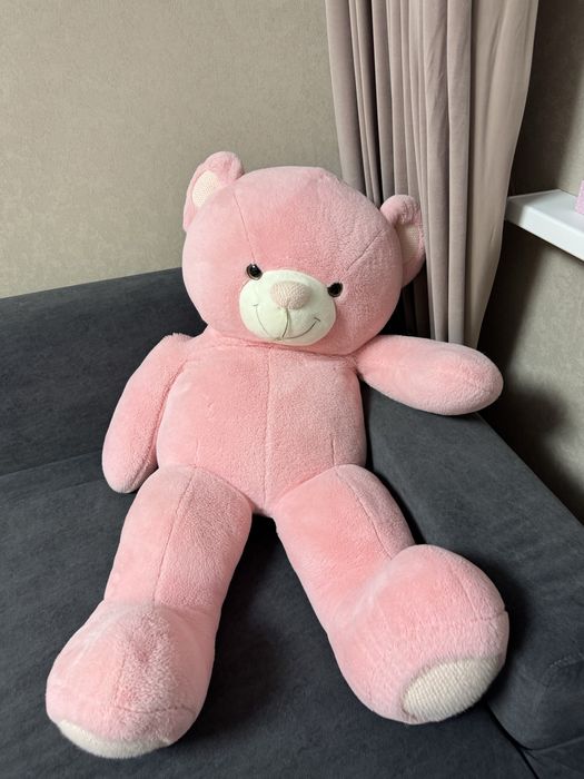 Большой плюшевый мишка