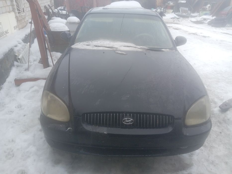 Продам кузовные запчасти