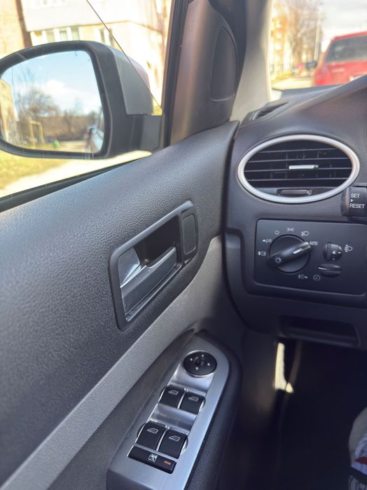 Ford focus 1.6 diesel 90 cp fara filtru