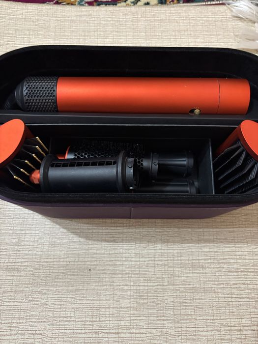 Dyson оригинал срочно продам