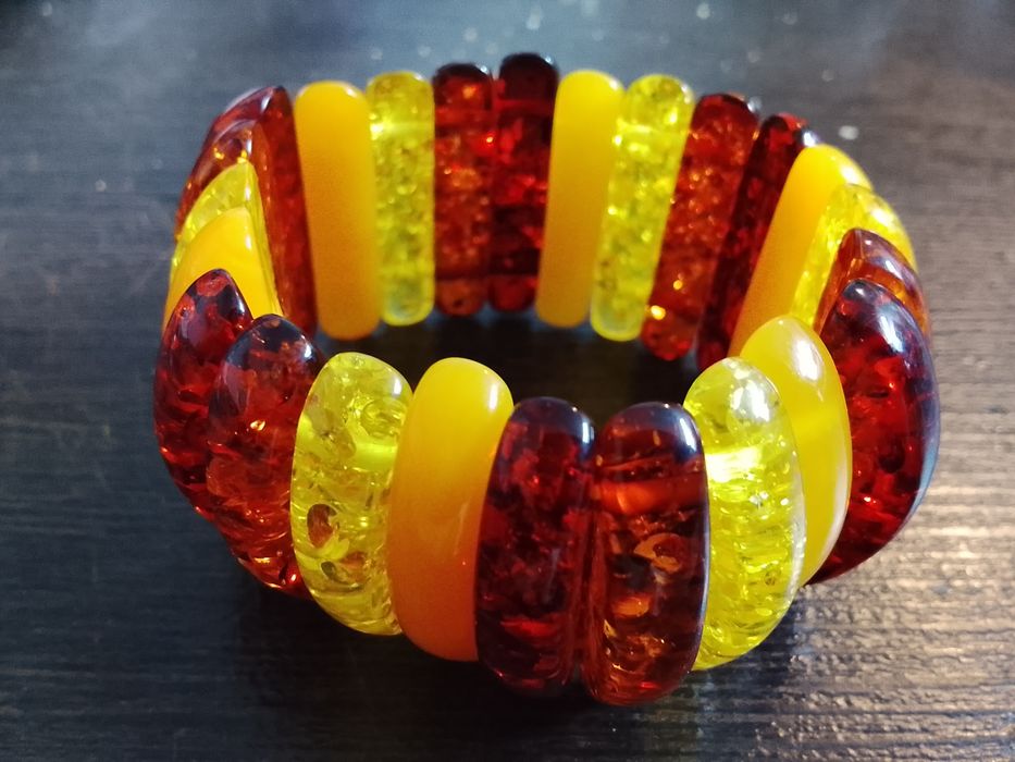 Браслет из янтаря