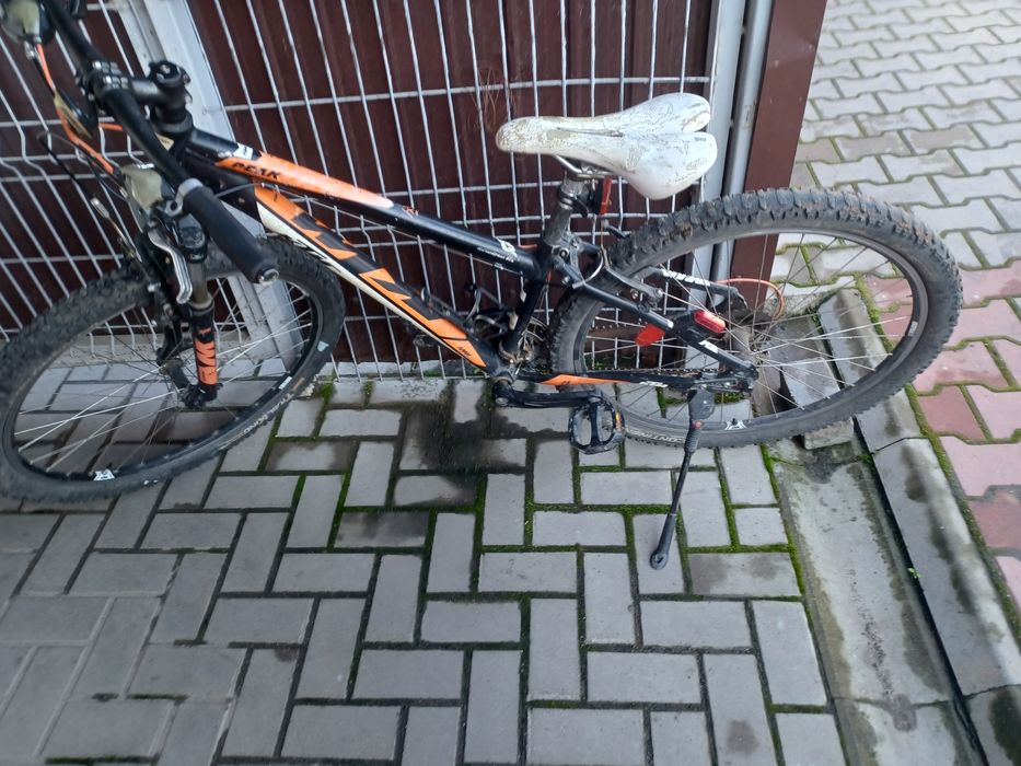 De vanzare bicicleta