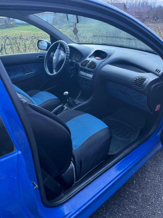 Peugeot 206, stare foarte buna, 2001