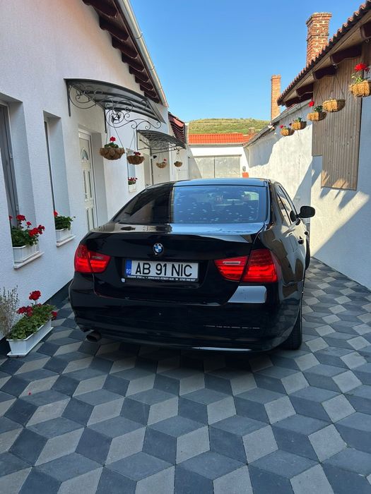 VAND BMW 318 i 143cp