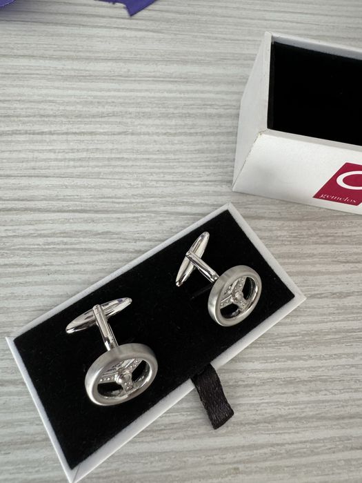 Butoni camasa, butoni eleganti, butoni volan argintiu